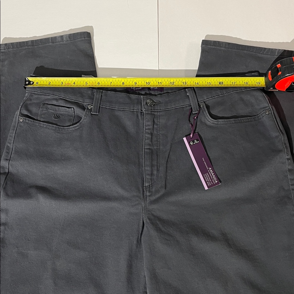 Gloria Vanderbilt Amanda Slimming Jean Heritage Fit Tapered Classic Rise 18P NEW - Picture 3 of 7